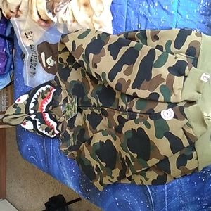 Bathing Apes world gone mad hooded jacket